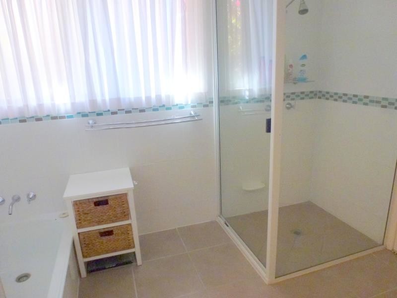 6 Rees Jones Close, Frenchville QLD 4701